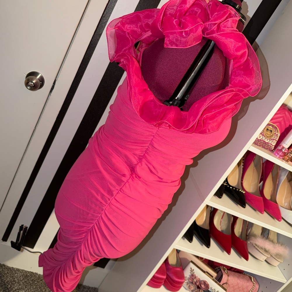 Pink Ruched Ruffle Sleeve Dress - Picture 3 of 4